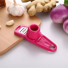 Load image into Gallery viewer, Plastic Garlic Presser Candy Color Kitchen Gadget Multi-functional Creative Garlic Grinder Paste Presser Kitchen TOOL
